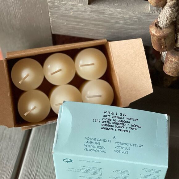 12 White Gardenia Truffle 2 boxes of 6 PartyLite - Picture 1 of 7